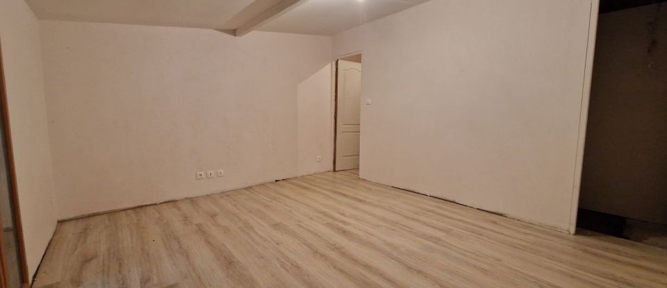 Village house 4 rooms of 68 m² in Lechâtelet (21250)