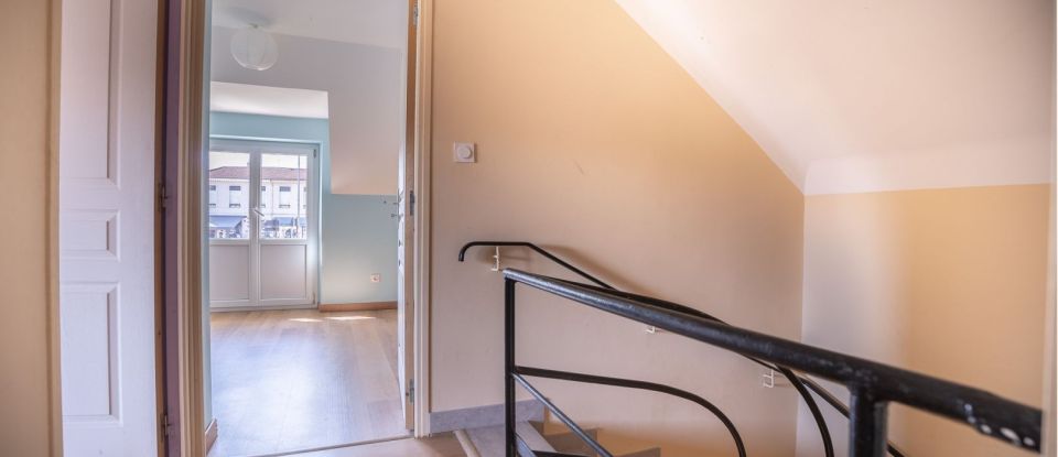 Appartement 5 pièces de 120 m² à Pont-à-Mousson (54700)