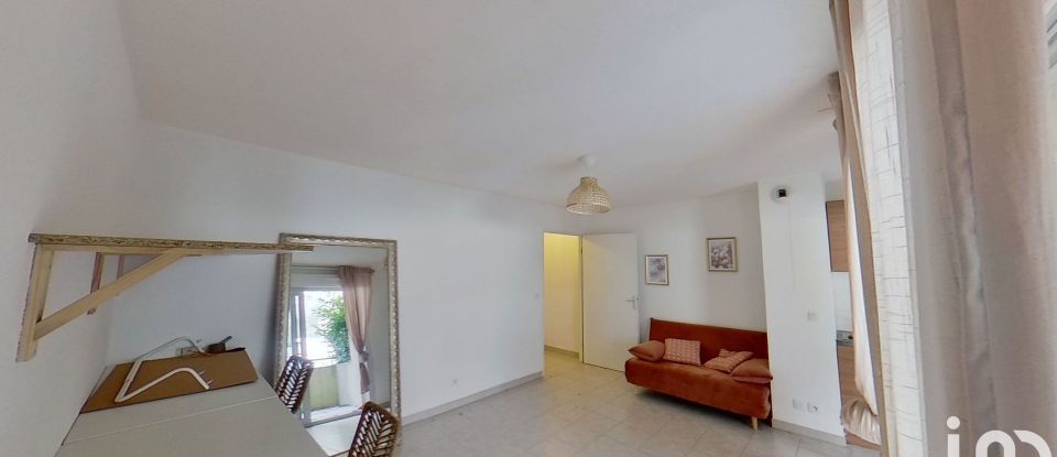 Apartment 1 room of 28 m² in Saint-André-de-la-Roche (06730)
