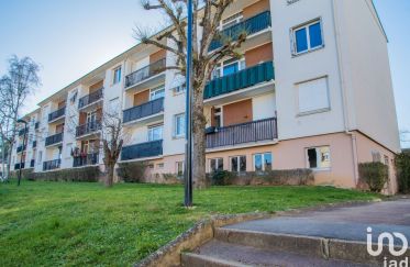 Apartment 3 rooms of 65 m² in Marcoussis (91460)