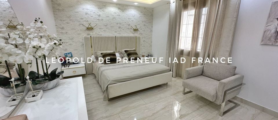Maison 11 pièces de 300 m² à La Seyne-sur-Mer (83500)