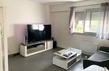 Apartment 3 rooms of 64 m² in Aurillac (15000)