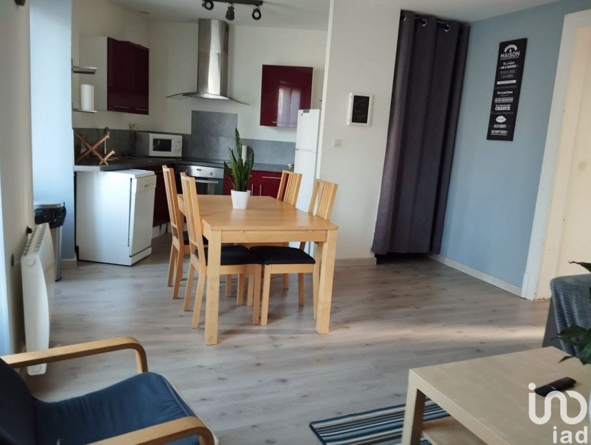Apartment 3 rooms of 56 m² in Châlons-en-Champagne (51000)