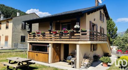 House 4 rooms of 111 m² in Formiguères (66210)