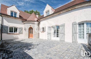 House 6 rooms of 172 m² in Pomponne (77400)