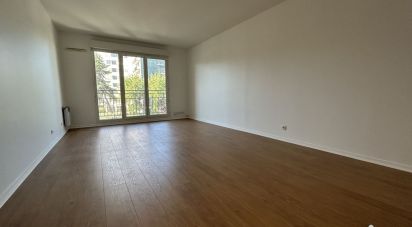 Apartment 4 rooms of 82 m² in Courbevoie (92400)