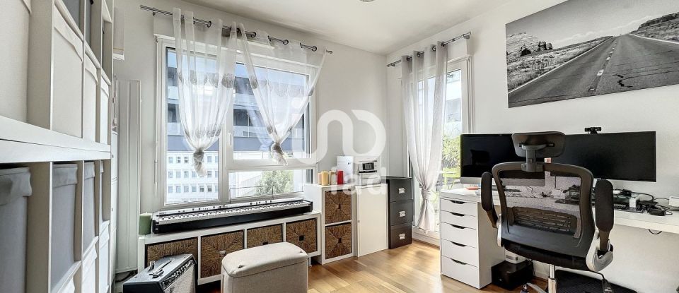 Apartment 5 rooms of 117 m² in Vélizy-Villacoublay (78140)