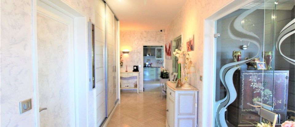 House 6 rooms of 295 m² in Damery (51480)
