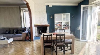 House 6 rooms of 147 m² in Saint-Escobille (91410)