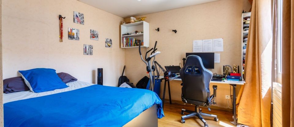 Appartement 5 pièces de 123 m² à Lyon (69008)
