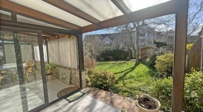 House 4 rooms of 103 m² in Gif-sur-Yvette (91190)