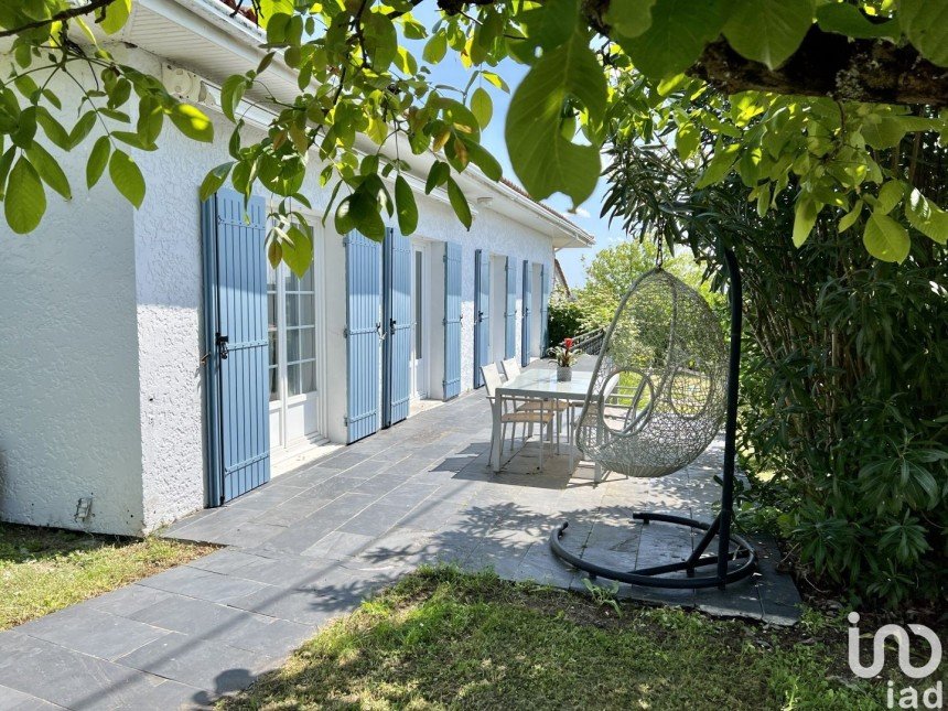 Maison 7 pièces de 170 m² à Saint-André-de-Cubzac (33240)