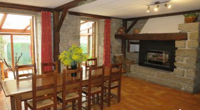House 11 rooms of 260 m² in Lacrouzette (81210)