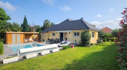 House 4 rooms of 104 m² in Bordes (64510)