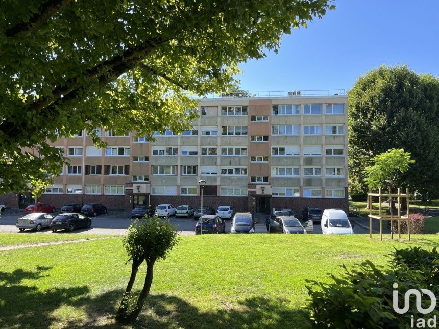 Apartment 3 rooms of 56 m² in Avon (77210)