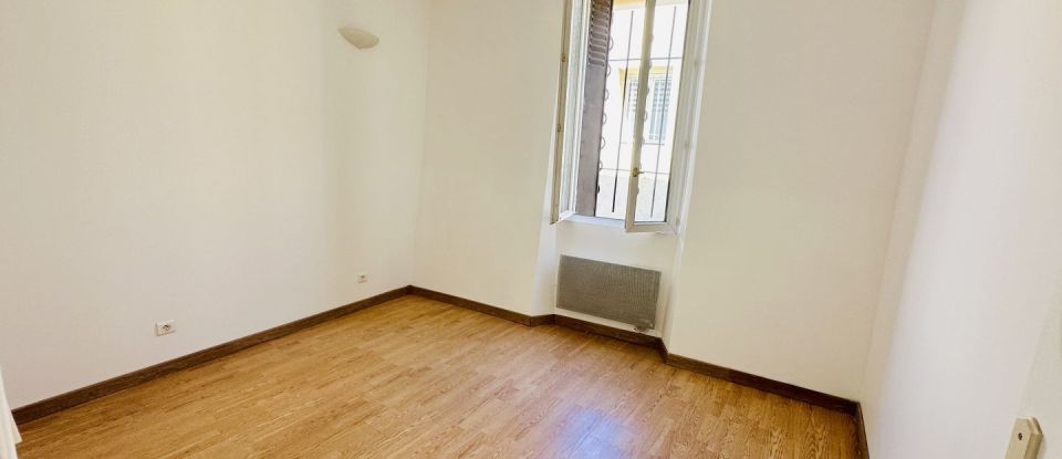 Apartment 4 rooms of 71 m² in Orange (84100)