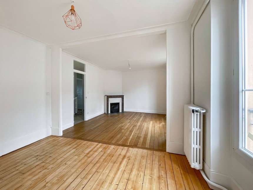Appartement 3 pièces de 66 m² à Melun (77000)