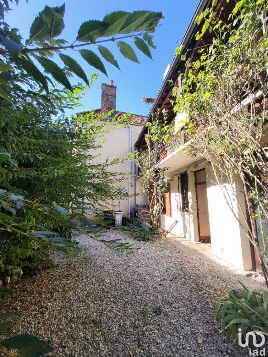Maison de village 4 pièces de 125 m² à Ancy-le-Franc (89160)
