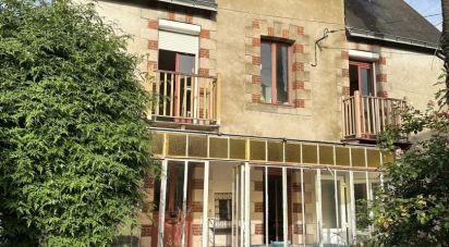 House 6 rooms of 105 m² in Nantes (44100)