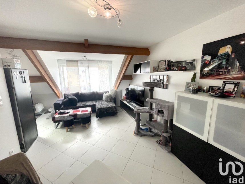Apartment 2 rooms of 36 m² in Ballancourt-sur-Essonne (91610)