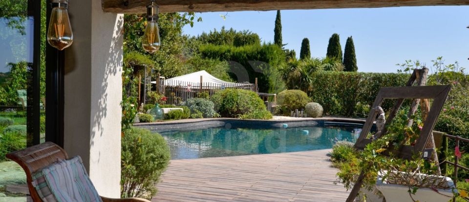 House 6 rooms of 203 m² in Vence (06140)