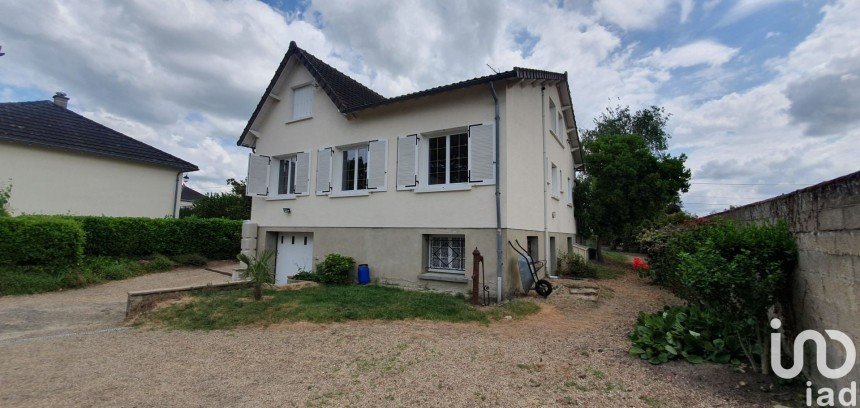 Maison 6 pièces de 150 m² à Châtellerault (86100)