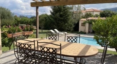 House 8 rooms of 212 m² in Céret (66400)