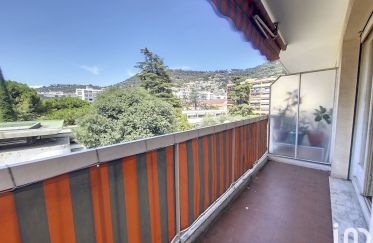 Apartment 2 rooms of 44 m² in Nice (06300)