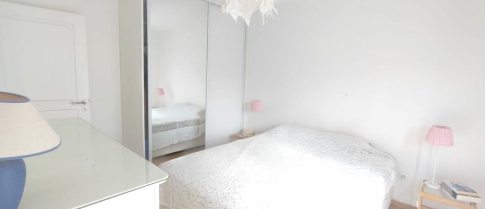 Apartment 2 rooms of 42 m² in Les Pavillons-sous-Bois (93320)