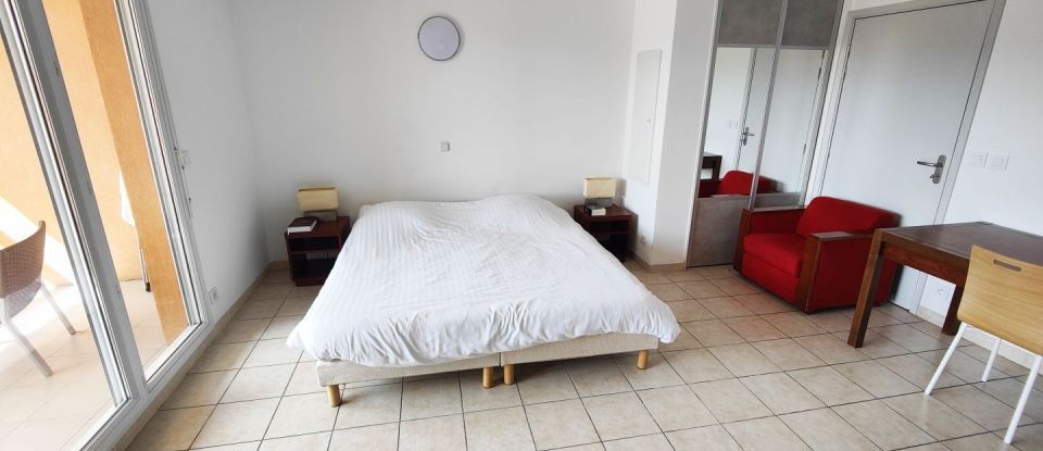 Appartement 5 pièces de 101 m² à Mandelieu-la-Napoule (06210)