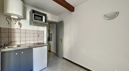 Apartment 1 room of 15 m² in Toulon (83200)