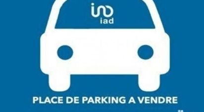Parking of 8 m² in Montreuil (93100)