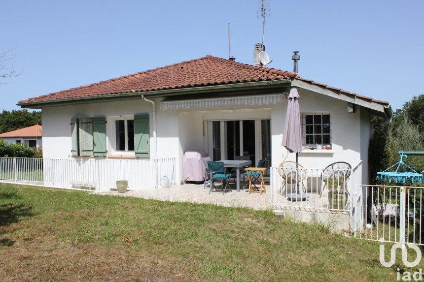 House 8 rooms of 165 m² in Tarnos (40220)