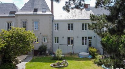 House 10 rooms of 236 m² in Les Lucs-sur-Boulogne (85170)