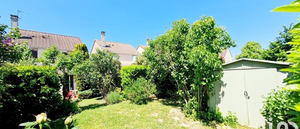 House 5 rooms of 83 m² in Brie-Comte-Robert (77170)