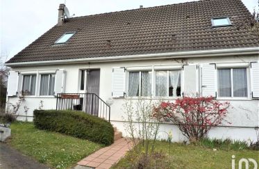 House 8 rooms of 147 m² in Laigneville (60290)