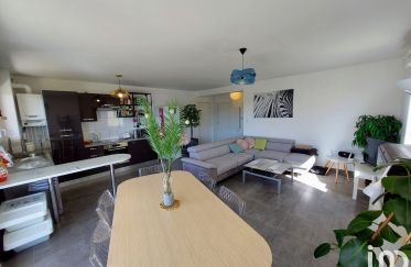 Appartement 4 pièces de 70 m² à Ay-sur-Moselle (57300)