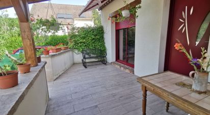 House 6 rooms of 93 m² in Saint-Chéron (91530)