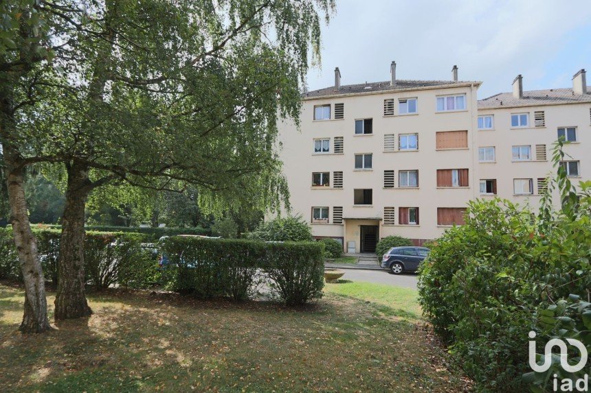 Apartment 3 rooms of 58 m² in Ézanville (95460)