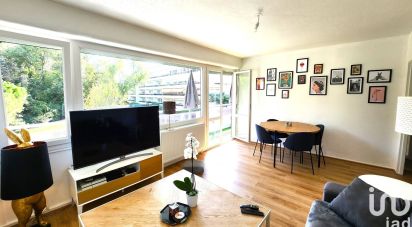 Apartment 3 rooms of 68 m² in Bordeaux (33200)