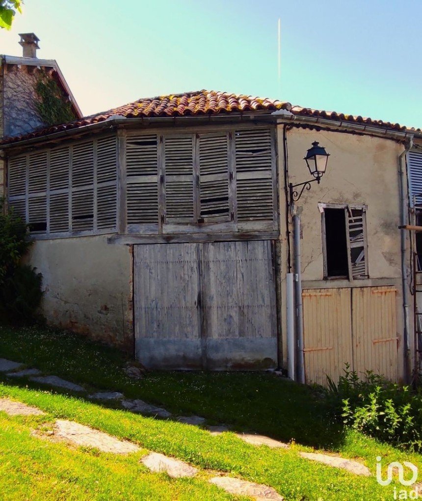 Maison 2 pièces de 58 m² à Génos (31510)