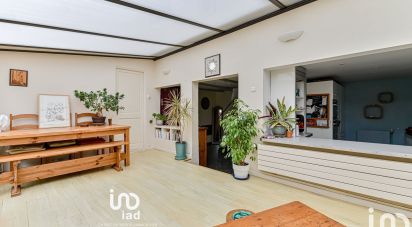 House 4 rooms of 92 m² in Nanterre (92000)
