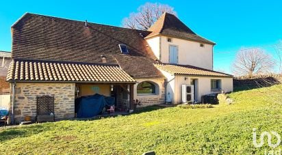 House 5 rooms of 180 m² in Lavergne (46500)