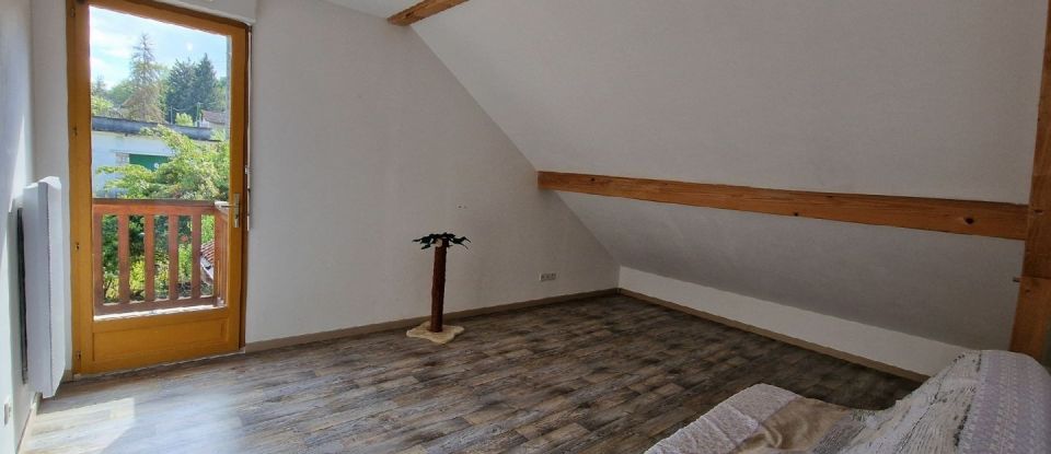 Maison 5 pièces de 117 m² à Parves-et-Nattages (01300)