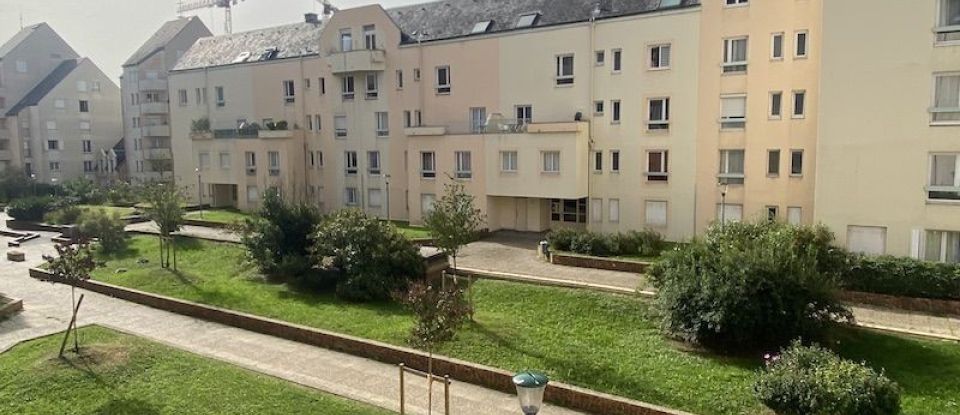 Apartment 4 rooms of 85 m² in Sannois (95110)