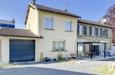 Maison 6 pièces de 163 m² à Châlons-en-Champagne (51000)