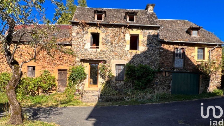 House 6 rooms of 71 m² in Sainte-Eulalie-d'Olt (12130)
