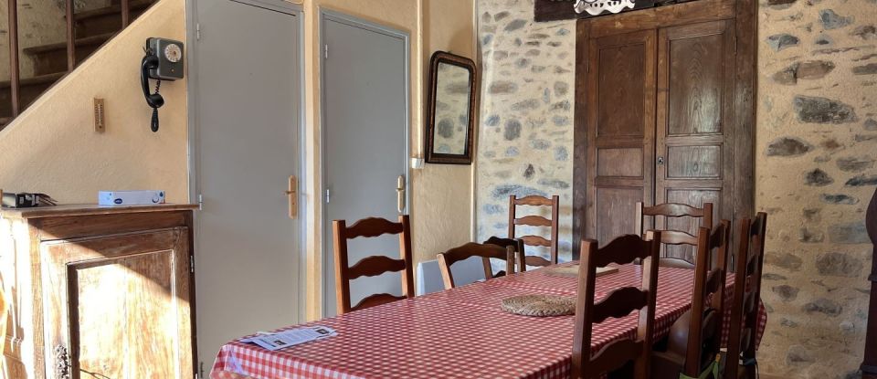 House 6 rooms of 71 m² in Sainte-Eulalie-d'Olt (12130)