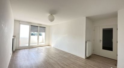 Apartment 3 rooms of 70 m² in Alfortville (94140)