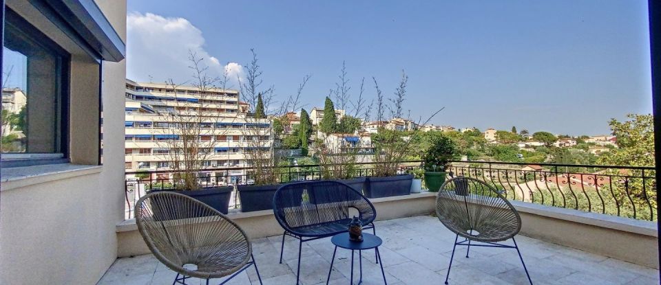 House 7 rooms of 162 m² in Vence (06140)